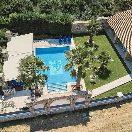 Villa St Dennis *