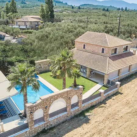 Villa St Dennis *