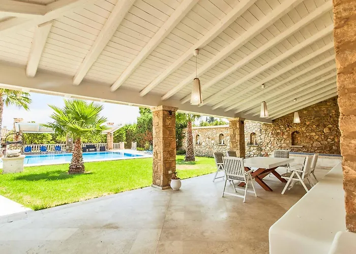 Villa St Dennis
