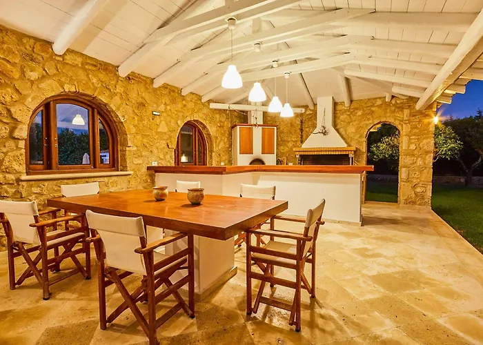 Villa St Dennis *